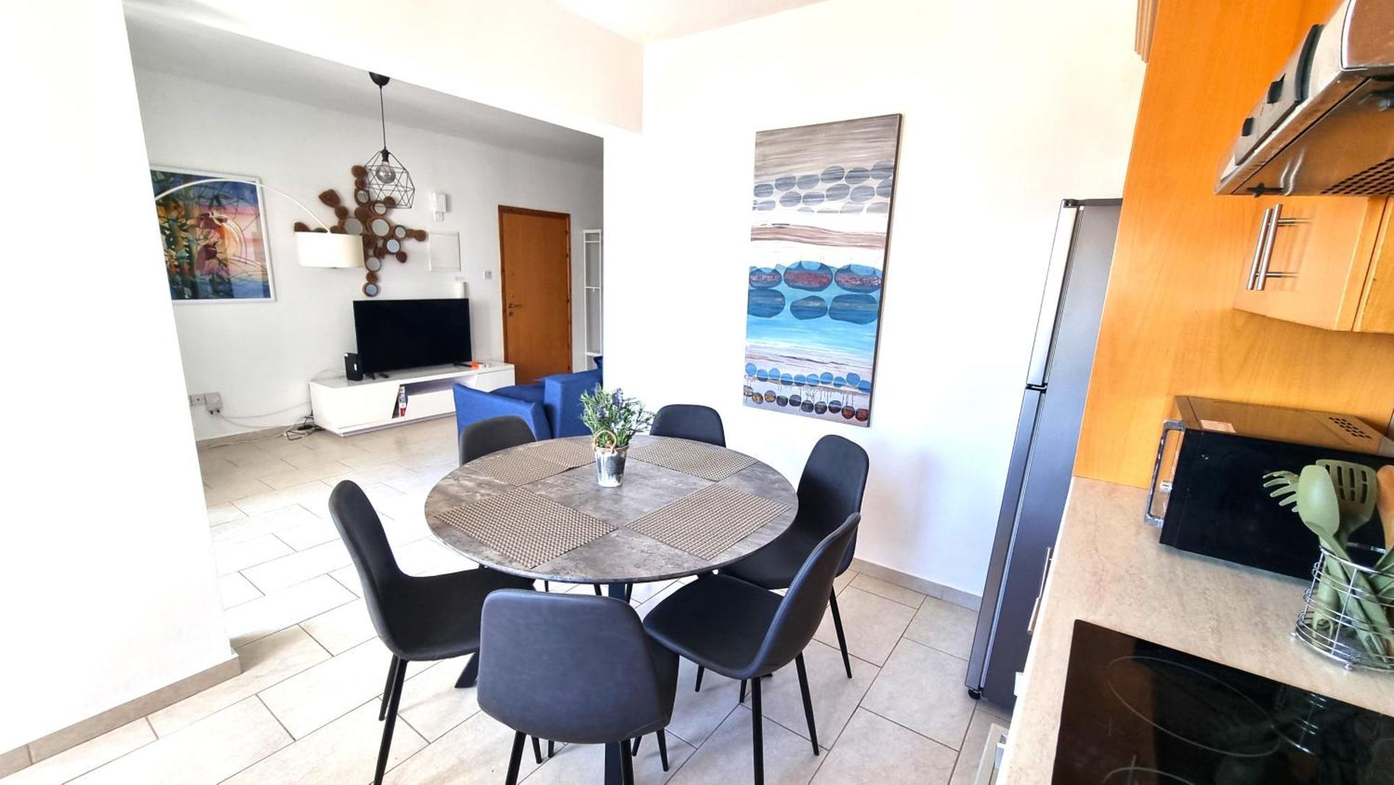 Daire Haven: 7-minute Walk To The + Pool Larnaca
